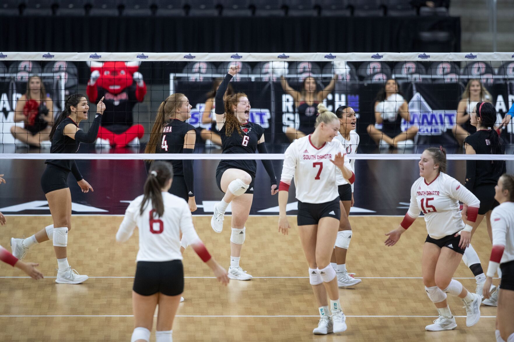 112722-owh-spo-unovolley-kc-0003.JPG
